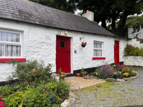Tosses Cottage - Secluded cottage with hot tub